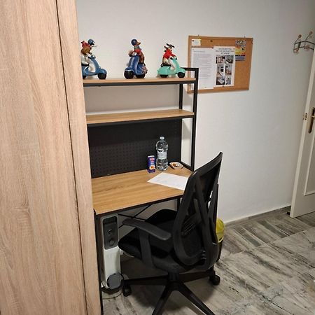 Habitacion Particular Con Bano Privado Sevilla Dış mekan fotoğraf